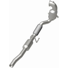 Load image into Gallery viewer, MagnaFlow 16-18 Volkswagen Jetta L4 OEM Underbody Single Direct Fit Converter - 280134