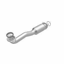 Load image into Gallery viewer, MagnaFlow 2011 Honda CR-V 2.4L Direct Fit Converter - 5592783