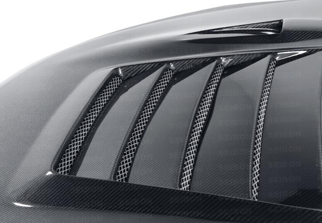 Seibon 09-12 Nissan GTR R35 DS-Style Carbon Fiber Hood - HD0910NSGTR-DS