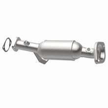 Load image into Gallery viewer, MagnaFlow 10-11 Soul 1.6L Underbody Direct Fit Converter - 52860