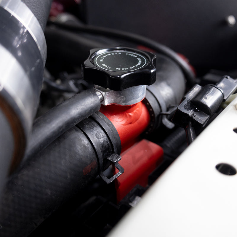 Mishimoto 08-15 Mitsubishi Lancer Evo X Coolant Fill Inlet - Black - MMFN-EVO-BK