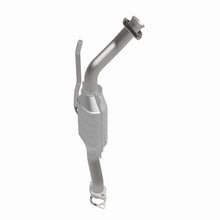 Load image into Gallery viewer, MagnaFlow Direct Fit Catalytic Converter Ford-Lincoln-Mercury 8 - 93368