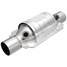 Load image into Gallery viewer, MagnaFlow Universal Catalytic Converter 2 Dual O2 Boss - 53064