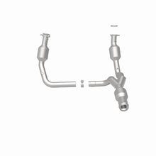 Load image into Gallery viewer, MagnaFlow Direct Fit Catalytic Converter 2015 GMC Yukon XL V8 6.2L - 52617