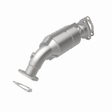 Load image into Gallery viewer, MagnaFlow Direct Fit Catalytic Converter Audi 97-05 A4/A4 Quattro / Volkswagen 00-05 Passat 1.8L - 51644