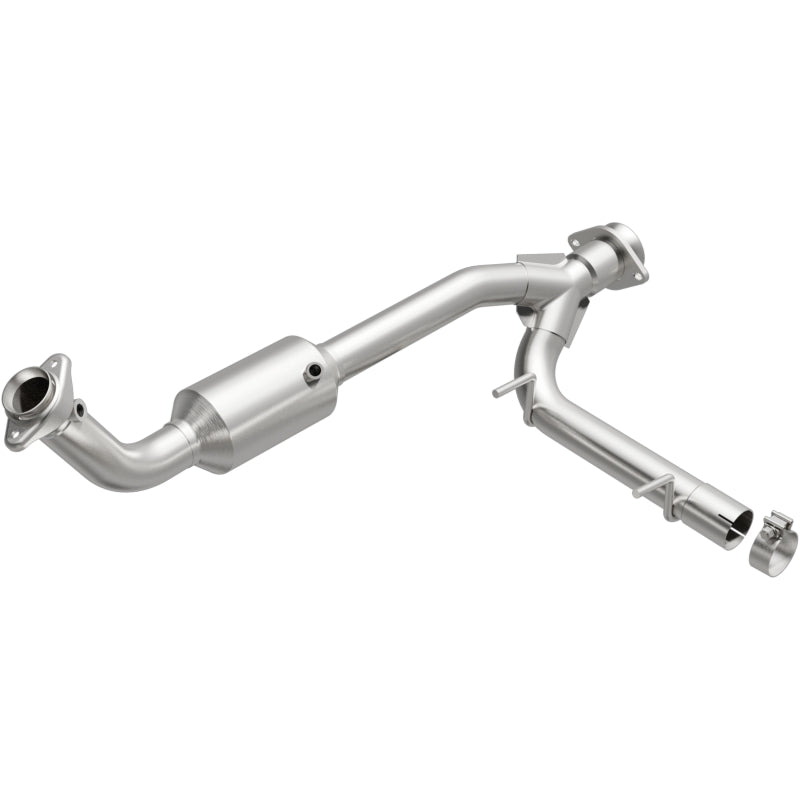 MagnaFlow 2005 Lincoln Navigator 5.4L Direct Fit Converter - 4451165