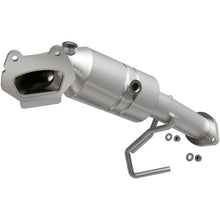 Load image into Gallery viewer, MagnaFlow Conv Direct Fit OEM 12-17 Jeep Wrangler 3.6L Underbody - 21-030