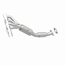 Load image into Gallery viewer, MagnaFlow Direct Fit Catalytic Converter 08-09 Ford Focus 2.0L - 49852