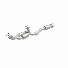 Load image into Gallery viewer, MagnaFlow Direct Fit Catalytic Converter 97-01 Toyota Camry 3.0L / 96-98 Lexus ES300 3.0L - 52086