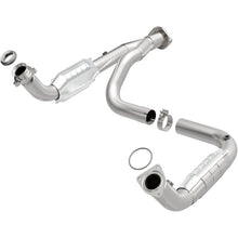 Load image into Gallery viewer, MagnaFlow Direct Fit Catalytic Converter 07-09 Hummer Truck H2 Y-Pipe Assy - 49679