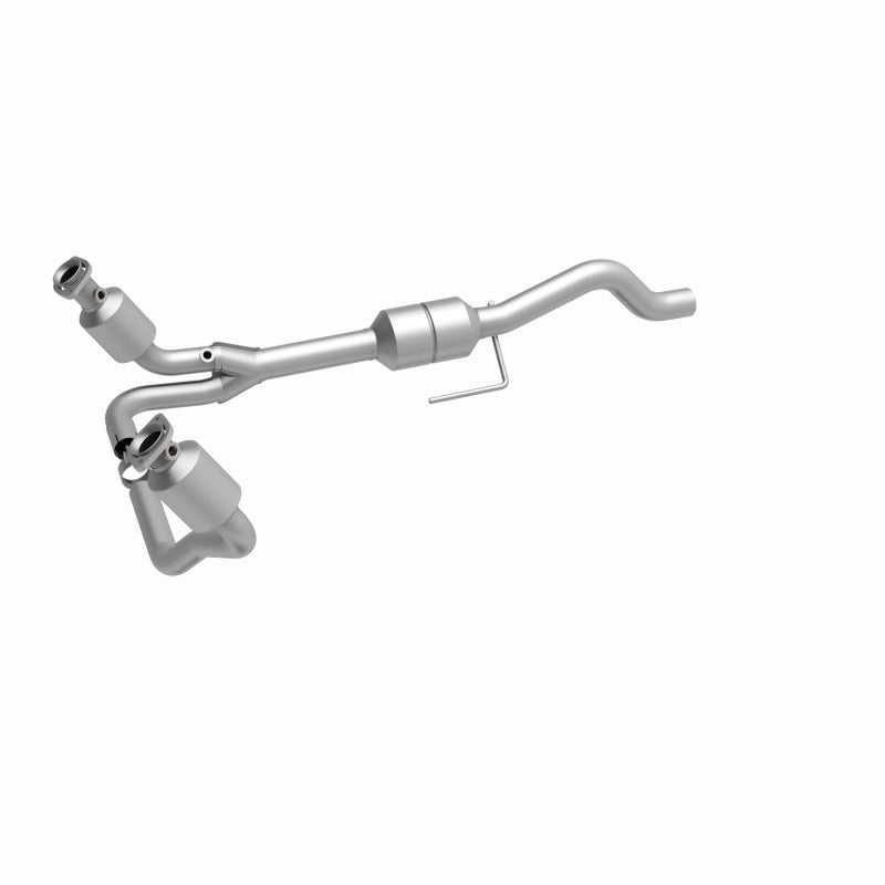 MagnaFlow Direct Fit Catalytic Converter 00-03 Dodge Durango 4.7L - 51338