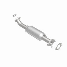 Load image into Gallery viewer, MagnaFlow Direct Fit Catalytic Converter 98-00 Niss Pathfinder 3.3L - 24748