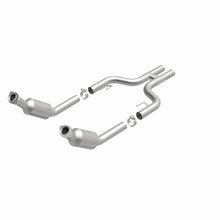 Load image into Gallery viewer, MagnaFlow Direct Fit Catalytic Converter 07-10 Ford Mustang 4.6L - 5561001