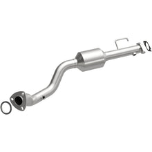 Load image into Gallery viewer, MagnaFlow 2004 Isuzu Rodeo 3.2L Direct Fit Converter - 4551633