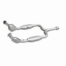 Load image into Gallery viewer, MagnaFlow Direct Fit Catalytic Converter 99-01 Mustang 3.8L 50S - 441110