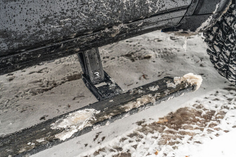 AMP Research 19-22 Ram 1500 Crew Cab PowerStep Xtreme - Black (Incl OEM Style Illumination) - 78240-01A