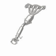 Load image into Gallery viewer, MagnaFlow 14-15 Ford Transit Connect OEM Grade Federal/EPA Compliant Manifold Catalytic Converter - 52444