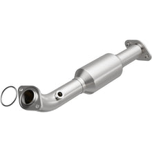 Load image into Gallery viewer, MagnaFlow 16-20 Toyota Tacoma V6 3.5L OEM Grade Direct-Fit Catalytic Converter - 280078