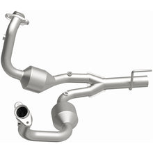 Load image into Gallery viewer, MagnaFlow Direct Fit Catalytic Converter 04 Jeep Grand Cherokee 4.7L - 49070