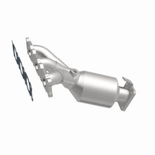 Load image into Gallery viewer, MagnaFlow 2007 XC90 3.2L Manifold Direct Fit Converter - 52130