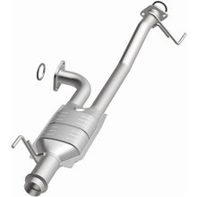 Load image into Gallery viewer, Magnaflow Conv DF 00-04 Toyota Tundra 4.7L Rear (49 State) - 24168