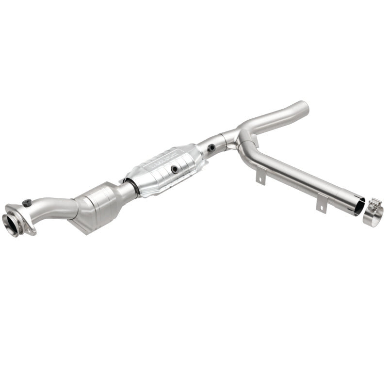 MagnaFlow Direct Fit Catalytic Converter 97-98 Ford Trucks 4.6L - 447178