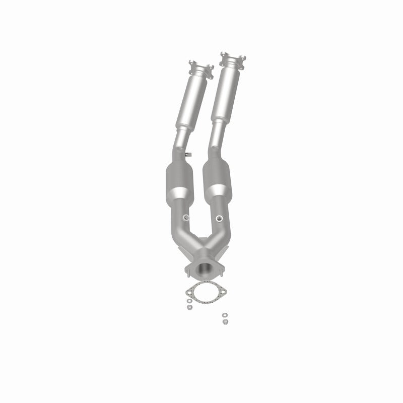 MagnaFlow Direct Fit Catalytic Converter 99-01 Volvo S80 2.8L - 24156