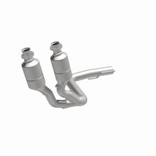 Load image into Gallery viewer, MagnaFlow Direct Fit Catalytic Converter 99-00 Grand Cherokee 4.0L - 447187