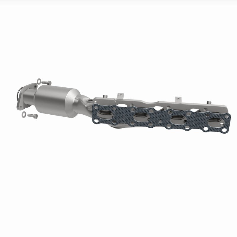 MagnaFlow 05-06 Nissan Titan 5.6L Direct Fit Converter - 5582380