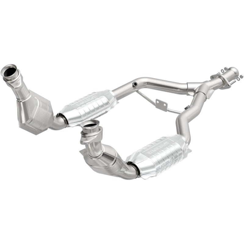 MagnaFlow Direct Fit Catalytic Converter 96-98 Ford Mustang 3.8L - 444064
