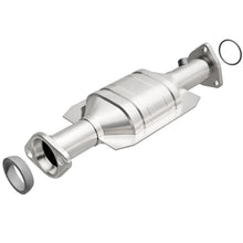 Load image into Gallery viewer, MagnaFlow Direct Fit Catalytic Converter 95 Honda Odyssey 2.2L - 27401