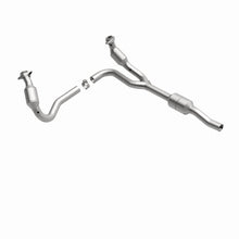 Load image into Gallery viewer, MagnaFlow Direct Fit Catalytic Converter 02-03 Ram 1500 4.7L CA Emis - 49554