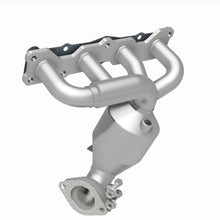 Load image into Gallery viewer, MagnaFlow 2015 Kia Optima 2.4L Direct Fit Catalytic Converter - 5531125