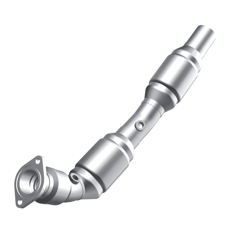 MagnaFlow Direct Fit Catalytic Converter 10-12 Chevy Camaro 6.2L P/S (49 State) - 49939