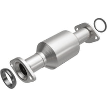 Load image into Gallery viewer, MagnaFlow 11-15 Toyota Sienna 3.5L Direct Fit Converter - 5592546