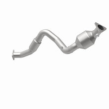 Load image into Gallery viewer, MagnaFlow Direct Fit Catalytic Converter 07 VW Touareg 3.6L Front close - 51943