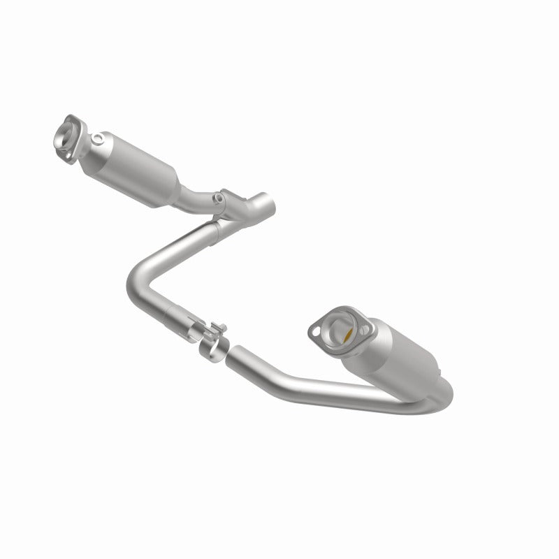 MagnaFlow Direct Fit Catalytic Converter California Grade 07-08 Dodge Durango 3.7L - 5551832