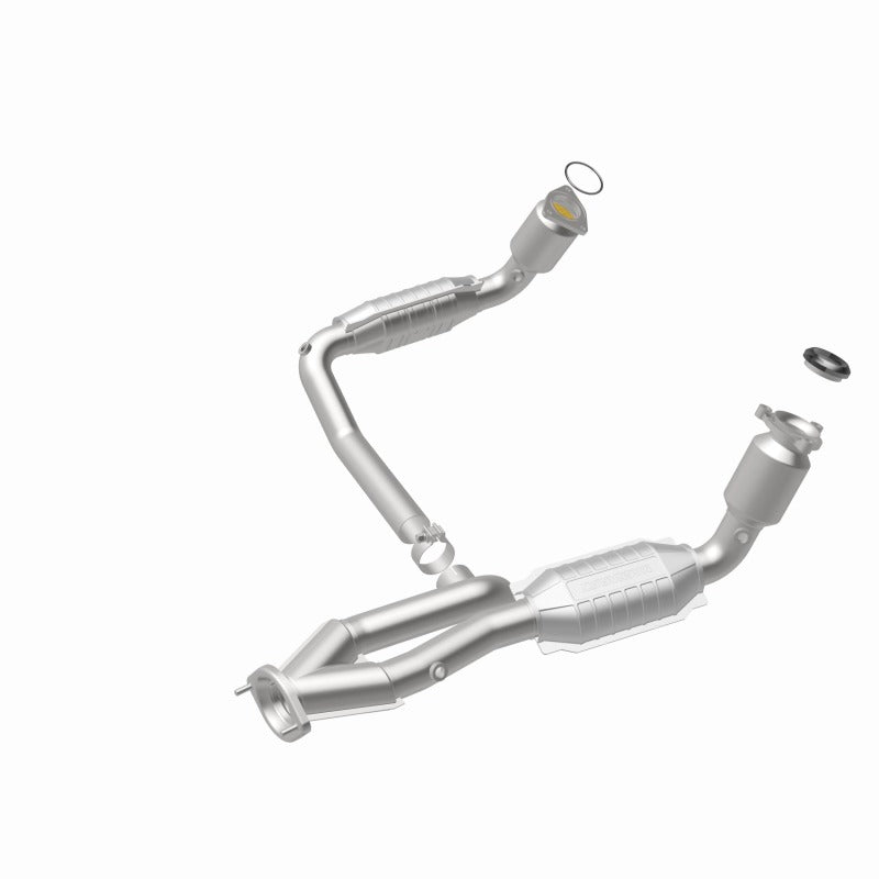 MagnaFlow DF Cat Conv Chevy/GMC Avalanche/Sierra/Silverado/Suburban/Yukon XL 1500 / Tahoe/Yukon 5.3L - 458062