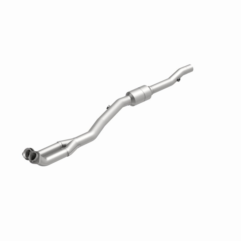 MagnaFlow Direct Fit Catalytic Converter 96-97 BMW 840 4.4L Driver Side - 24130