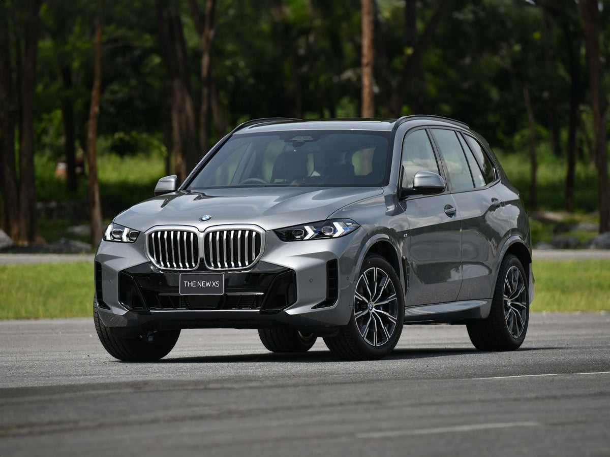 AutoTecknic Carbon Fiber Front Bumper Air Vent Set - BMW G05 X5 M-Sport LCI
