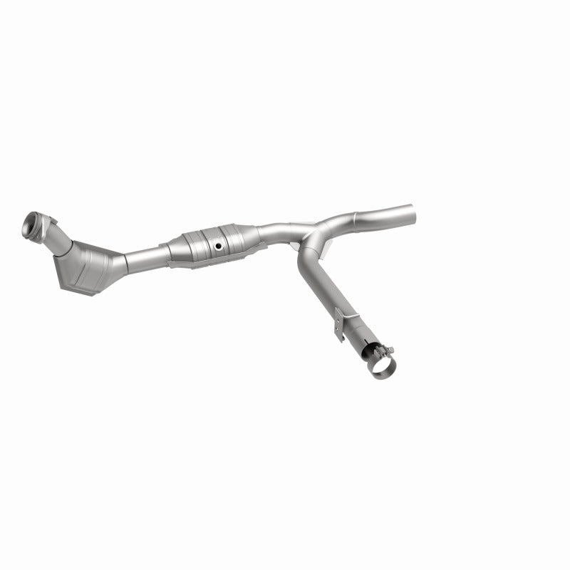 MagnaFlow Direct Fit Catalytic Converter 99-00 Ford F-150 4.6L - 447138