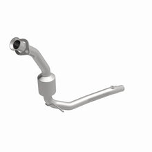 Load image into Gallery viewer, MagnaFlow Direct Fit Catalytic Converter 96-97 Chrysler Concorde 3.5L - 444318