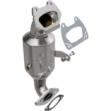 Load image into Gallery viewer, MagnaFlow 14-16 Ram ProMaster 1500/2500/3500 V6 3.6L CARB Compliant Direct Fit Catalytic Converter - 5551994