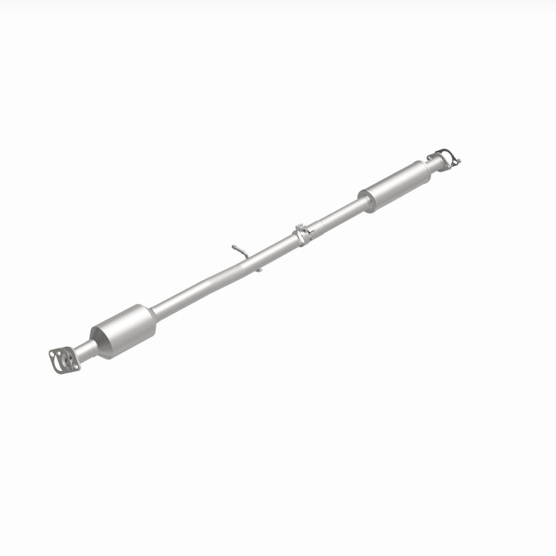 MagnaFlow 14-15 Kia Sportage 2.4L Direct Fit Catalytic Converter - 5571815