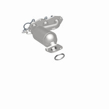 Load image into Gallery viewer, MagnaFlow 2011 Toyota Sienna 3.5L Direct Fit Converter - 5582556