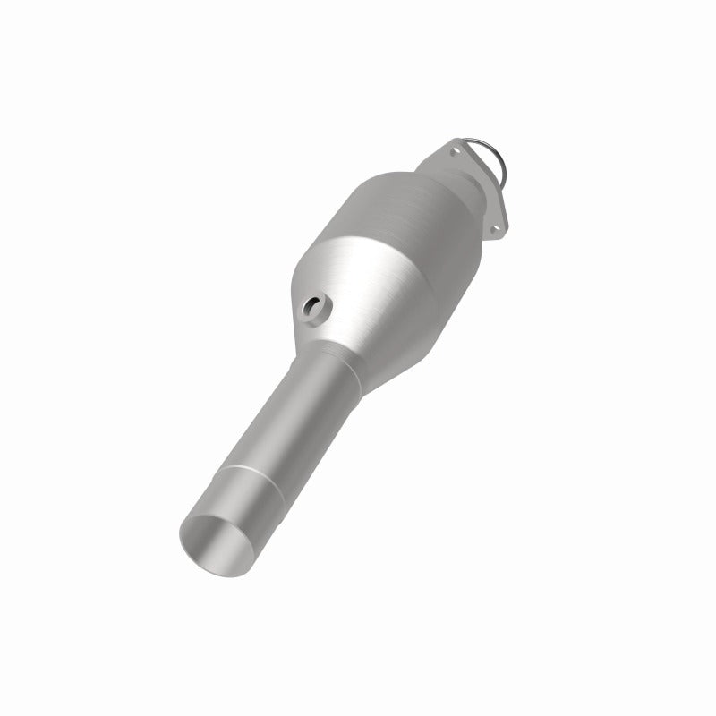 MagnaFlow 96-98 Volkswagen Golf 2.8L Direct Fit Converter - 4481957