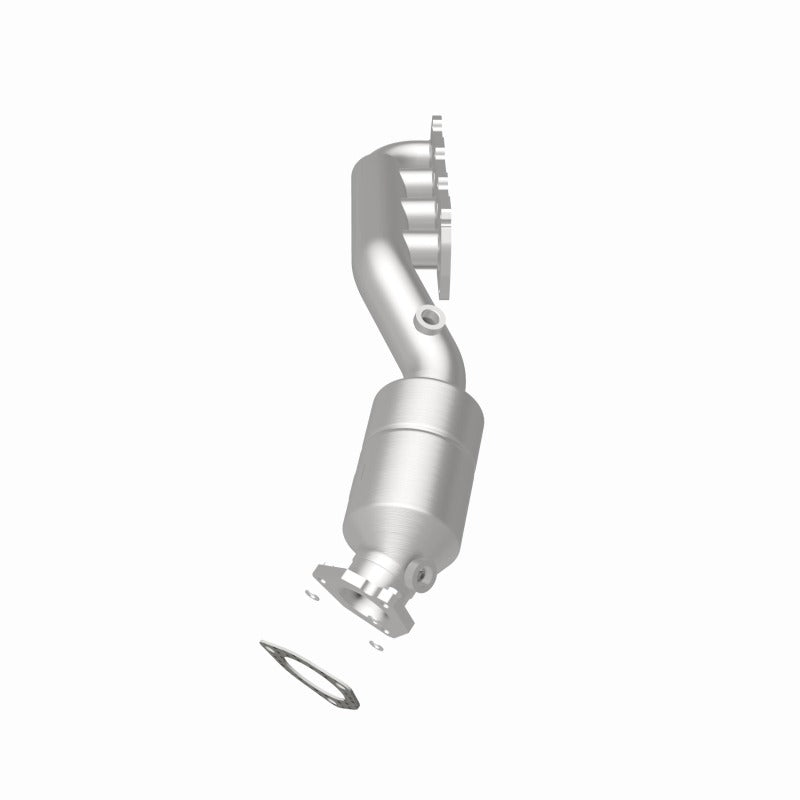 MagnaFlow Direct Fit Catalytic Converter 02-04 Volkswagen Passat 4.0L - 452799