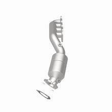 Load image into Gallery viewer, MagnaFlow Direct Fit Catalytic Converter 02-04 Volkswagen Passat 4.0L - 452799