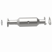 Load image into Gallery viewer, MagnaFlow Direct Fit Catalytic Converter OEM 2001-2002 Acura MDX/2003-2004 Honda Pilot Underbody - 4551020