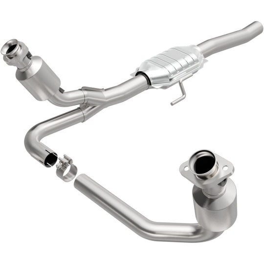 MagnaFlow Direct Fit Catalytic Converter 00-03 Dodge Dakota 2WD 4.7L - 458043